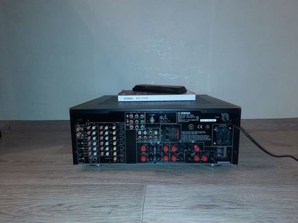 Ресивер Yamaha rx-v650