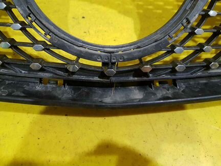 Решетка радиатора Mercedes CLA C117 (16-нв) A11788