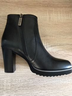 Ботильоны Studio Pollini