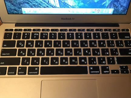 Apple MacBook Air 11’ 2011г. + Новая батарея