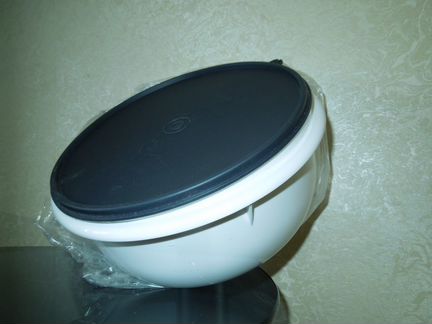 Tupperware Замесочное блюдо 3л.Новое