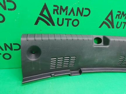 Накладка замка багажника Kia Rio 4 2017