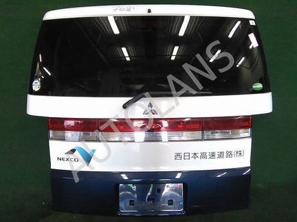 Крышка багажника Mitsubishi Delica D5