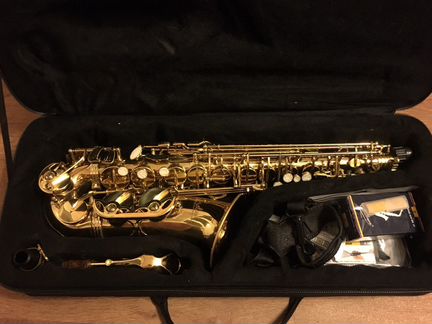 Саксофон Prelude by Conn-Selmer AS-700