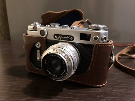 Фотоаппарат Зоркий-6