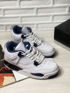Nike Air Jordan 4