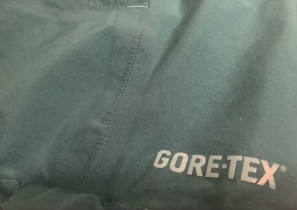 Куртка Adidas gore-TEX с подкладкой. 2 в 1