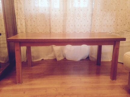 Журнальный столик