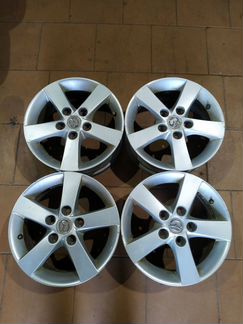 Диски бу литые R15 на Mazda
