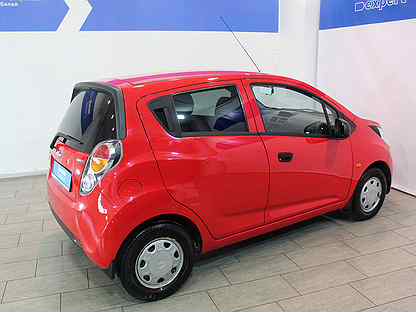 Шевроле спарк 2022 года фото. Шевроле спарк 2023 салон. Шевроле спарк 2011г. Chevrolet spark 2012. Шевроле спарк красный.