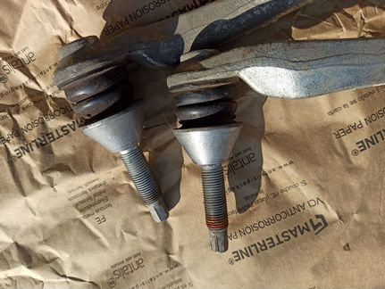 Mercedes E 213 рулевая тяга рулевой наконечник